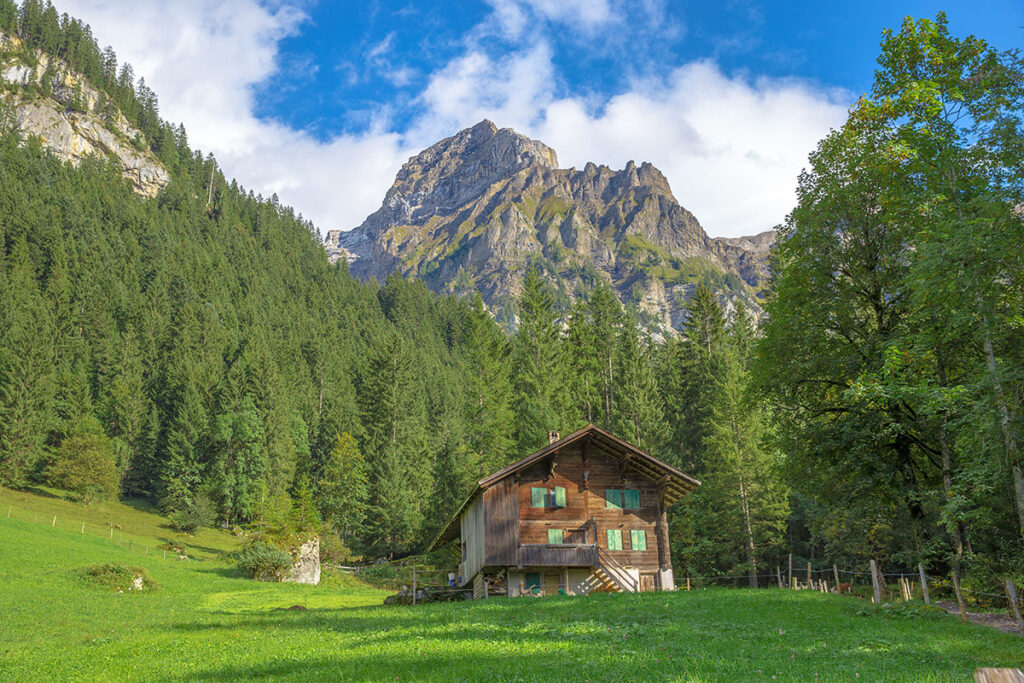 Tour durchs Berner Oberland Wanderung